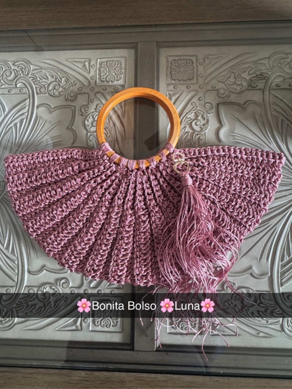Bonita Bolso half moon Tote with Wooden Handles and Tassel made by Yvonne